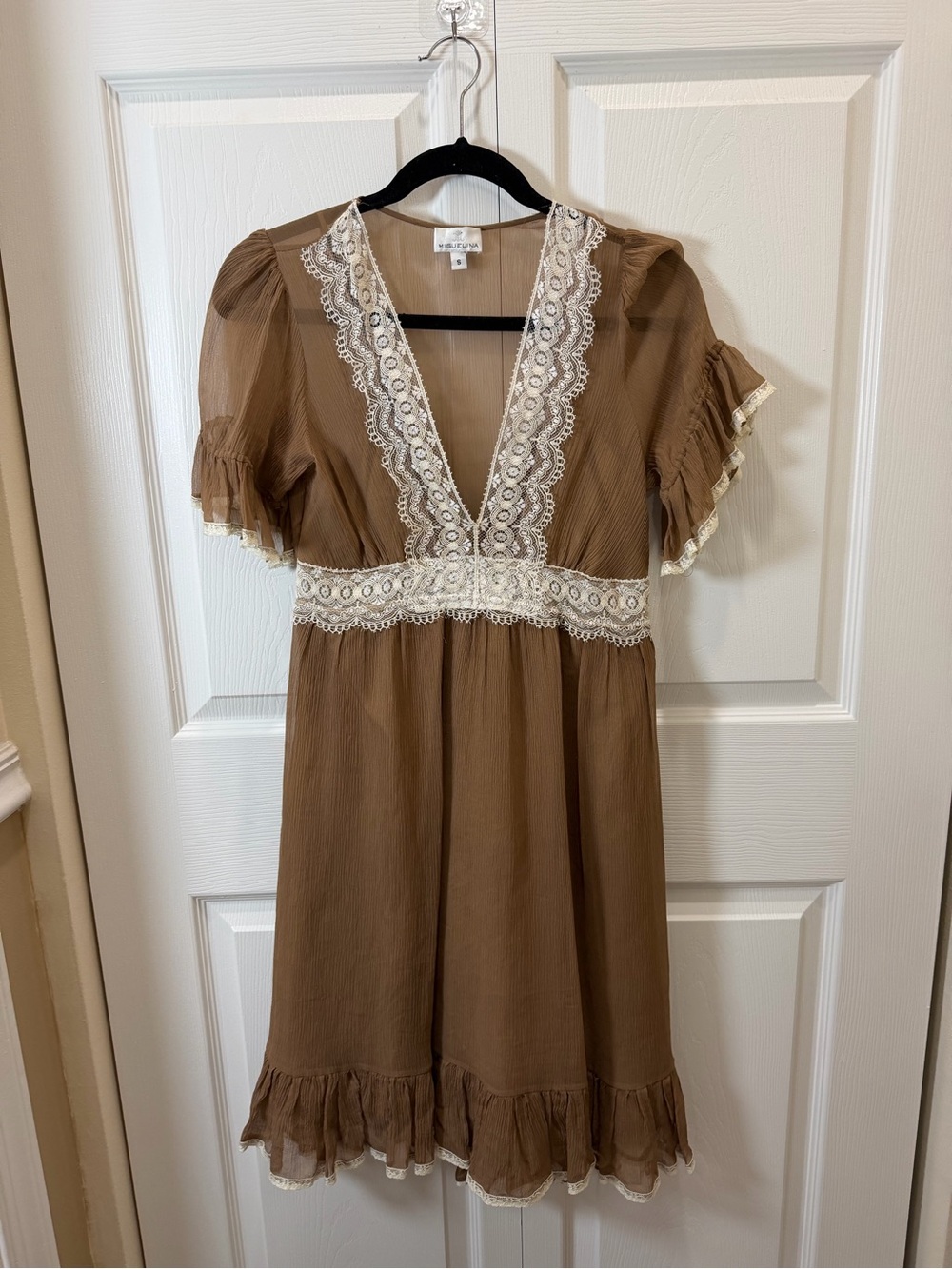MIGUELINA Boho Lace-Trim V-Neck Mini Dress in Brown Small - Picture 2 of 6